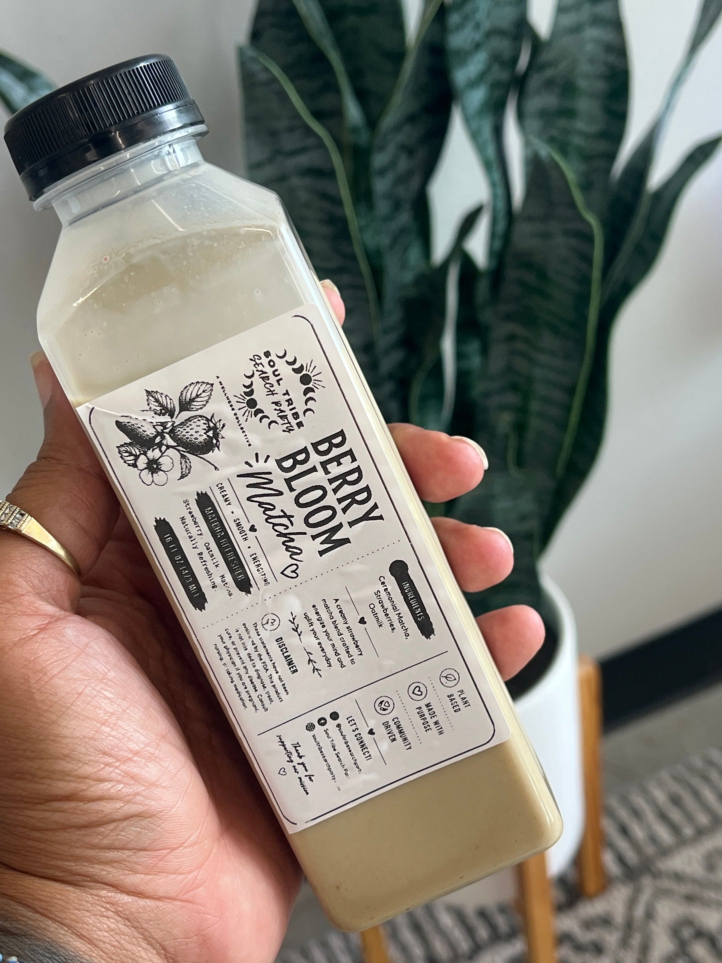 Berry Bloom Matcha (Dairy Free)